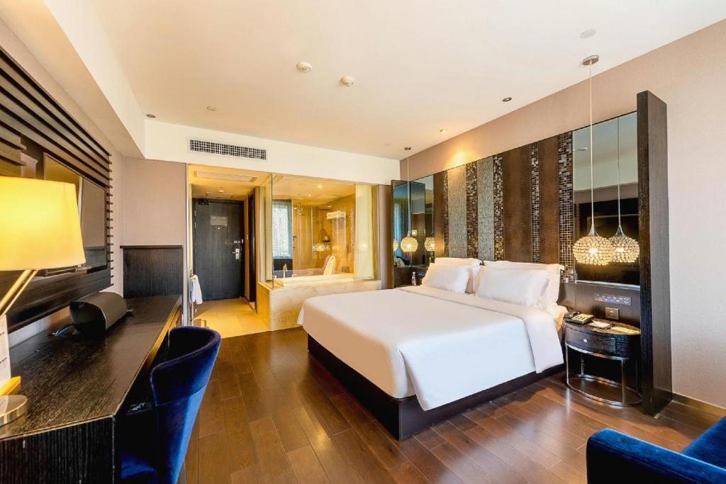 Crystal Orange Hotel Guangzhou Taojin Branch Exterior foto